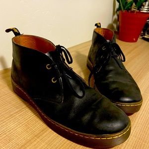 Dr Marten’s 3/4 leather Air Wear boots